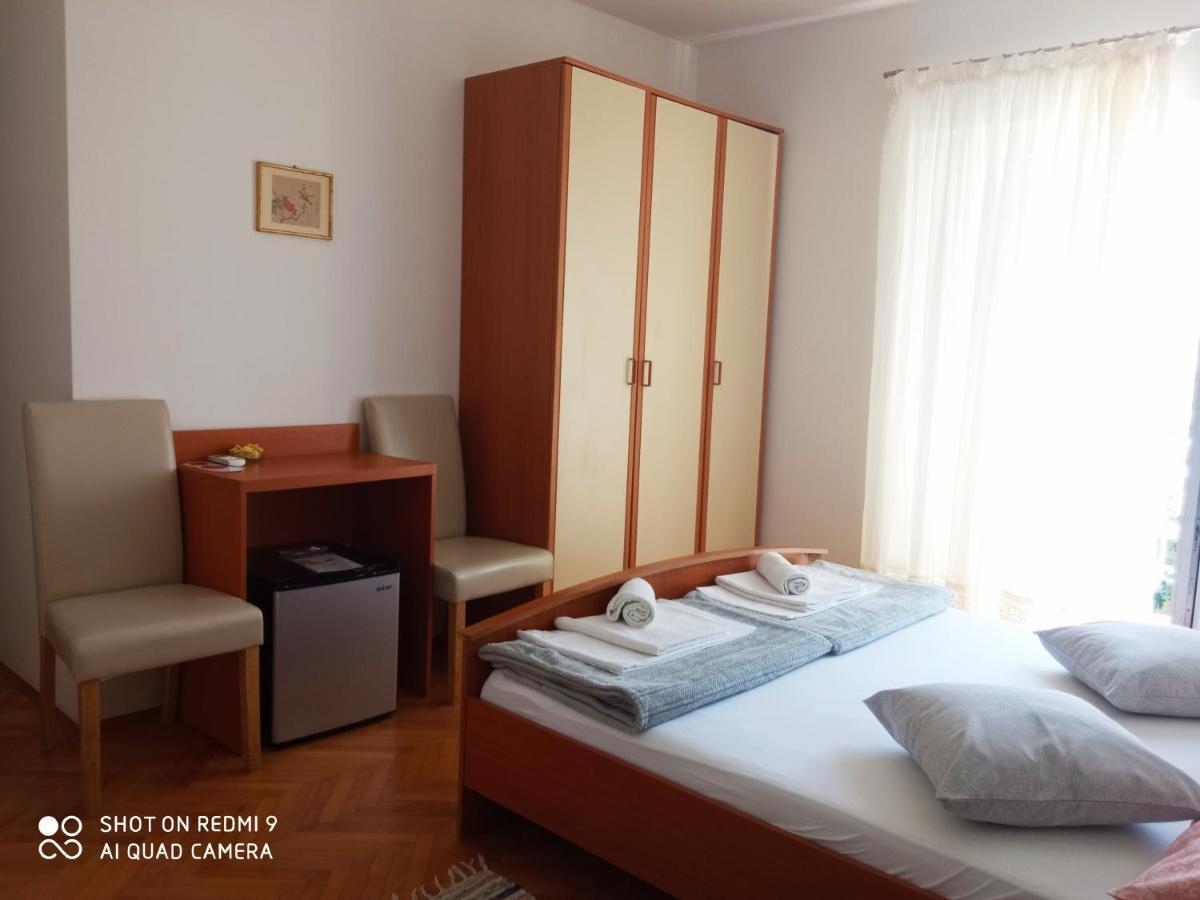 Guesthouse Kod Irene グラダツ エクステリア 写真